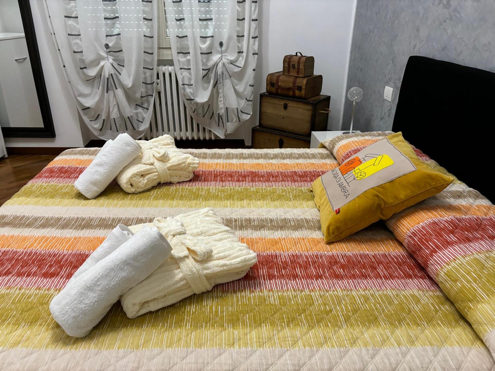 La Casa Di Ambra Apartment Limbiate Bagian luar foto