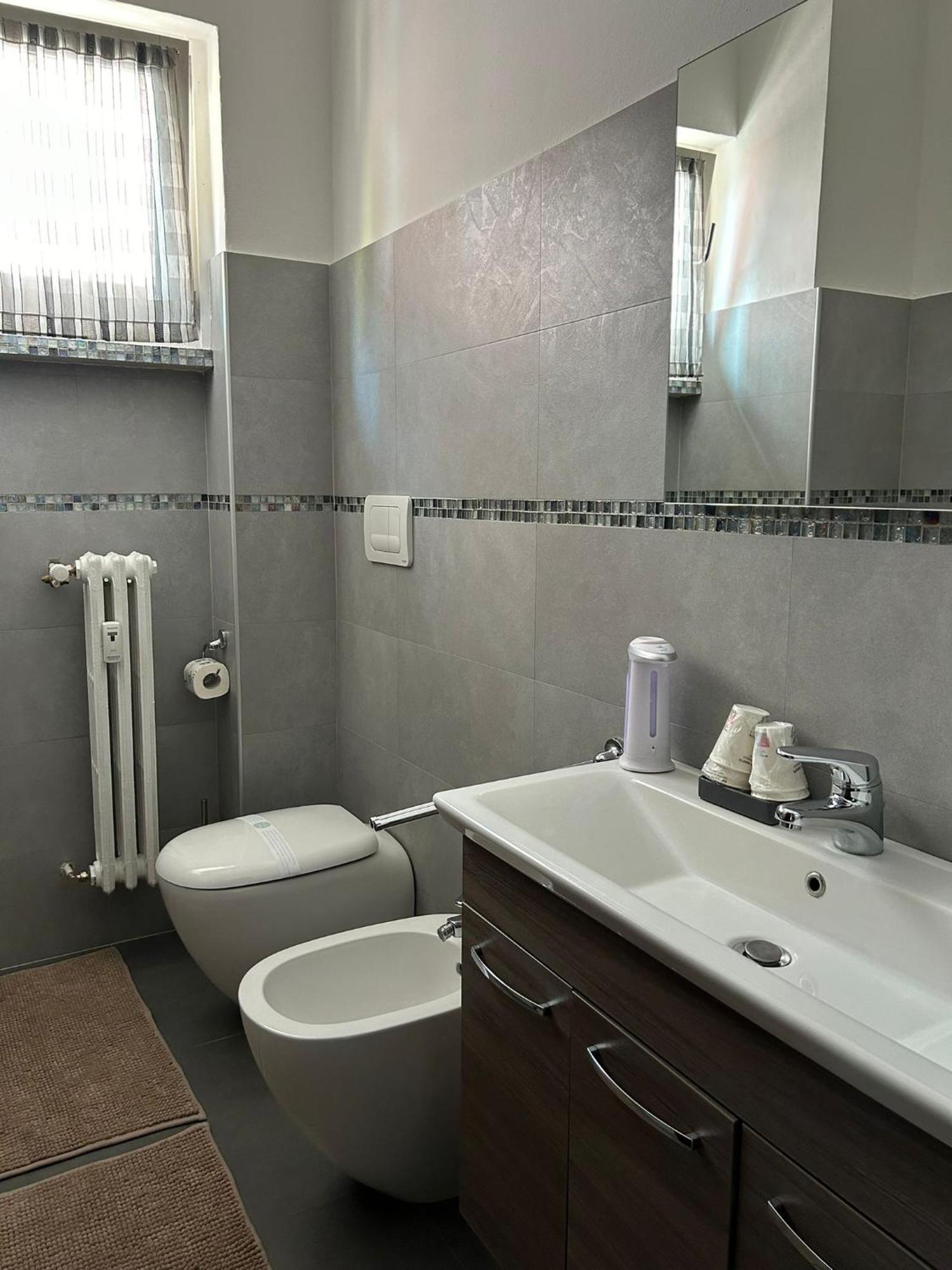 La Casa Di Ambra Apartment Limbiate Bagian luar foto